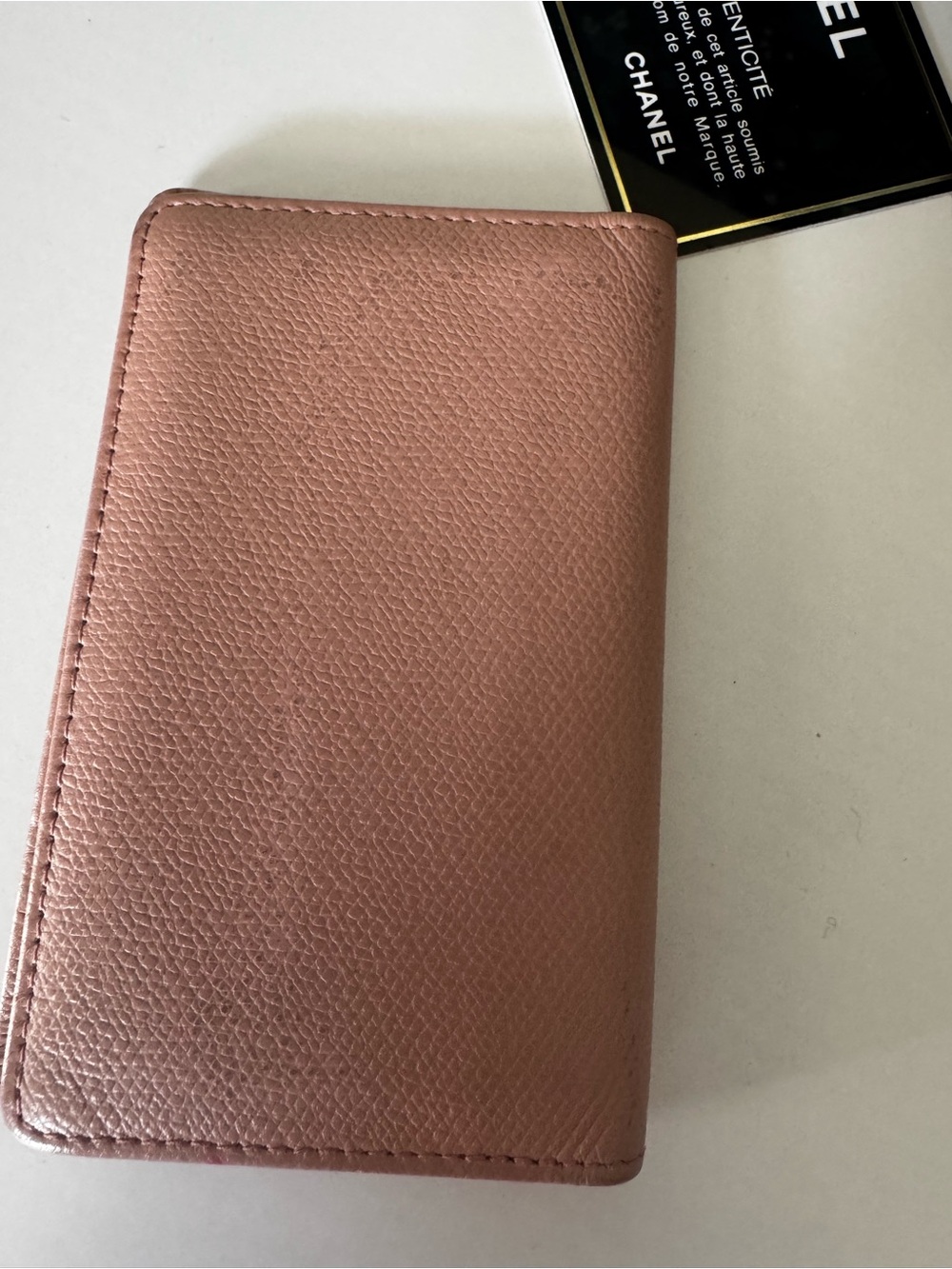 ✨ Authentic CHANEL Pink Caviar Card Holder ✨ - Picture 4 of 9